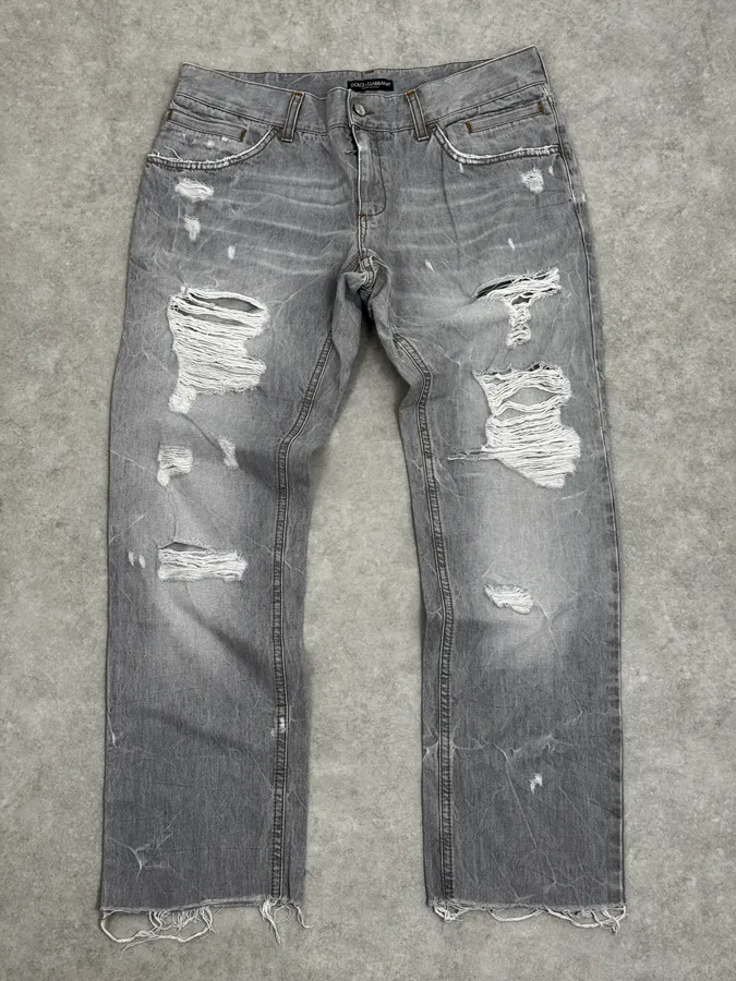 AW2010 Dolce & Gabbana Distressed Grey Denim Jeans - Image 4