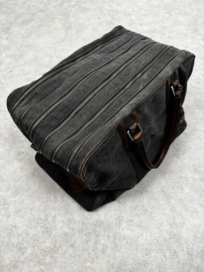 AW2010 Dolce & Gabbana Grey Canvas & Leather Lily Zip Bag - Image 2