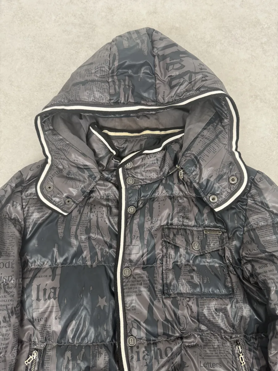 AW2010 John Galliano Magazine Newspapers Black & Brown Hooded Puffer Jacket - Image 12