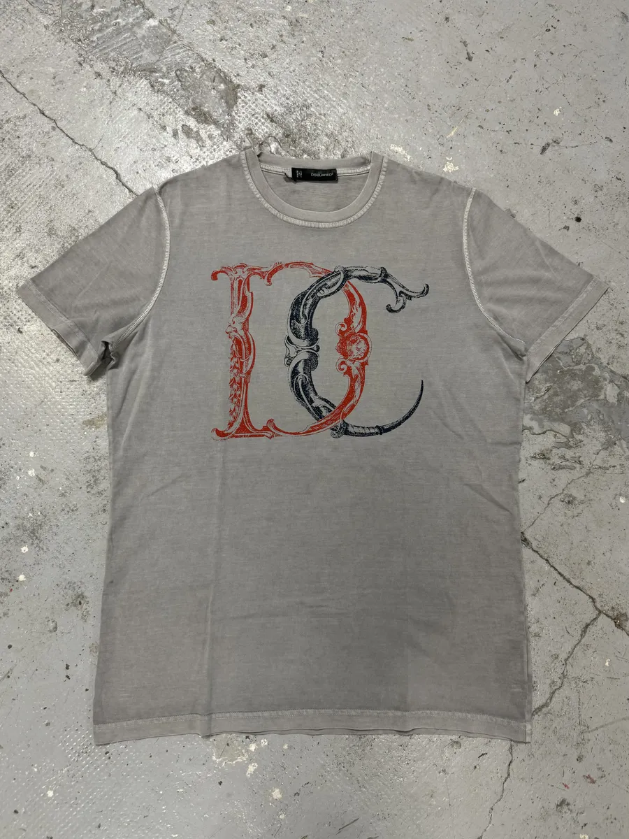 AW2011 Dsquared2 Calligraphy Grey T-Shirt - Image 3