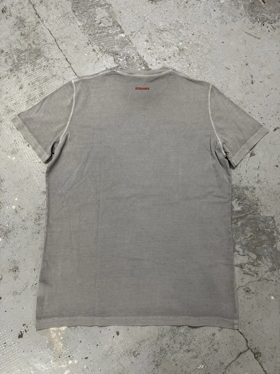AW2011 Dsquared2 Calligraphy Grey T-Shirt - Image 5