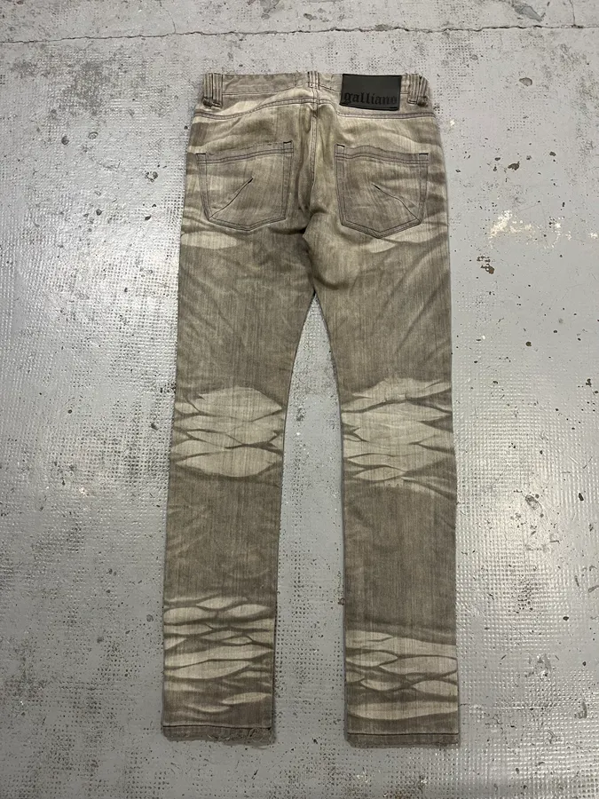 AW2011 John Galliano Grey Denim Washed Slim Jeans - Image 9