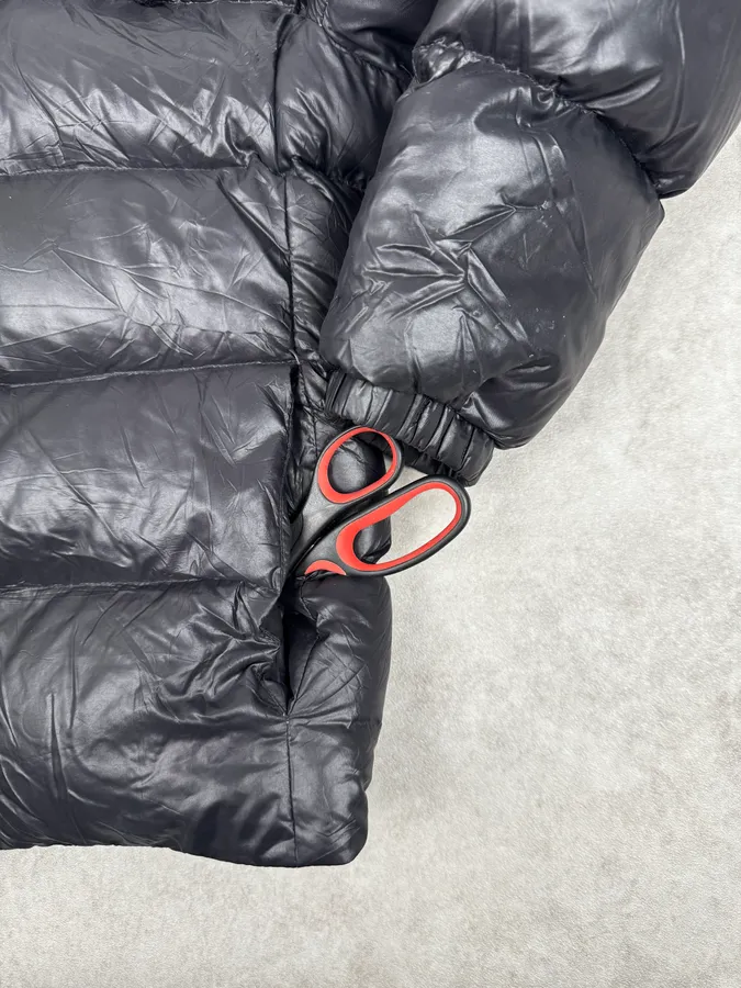 AW2012 Prada Linea Rossa Black Nylon Quilted Puffer Jacket - Image 10