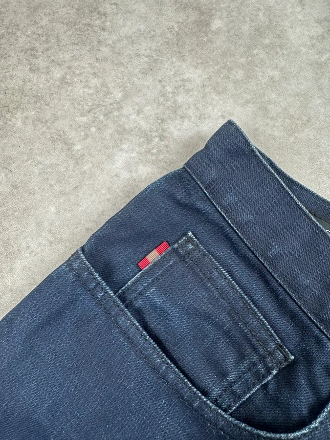 AW2015 Gucci Navy Waxed Denim Jeans - Image 8