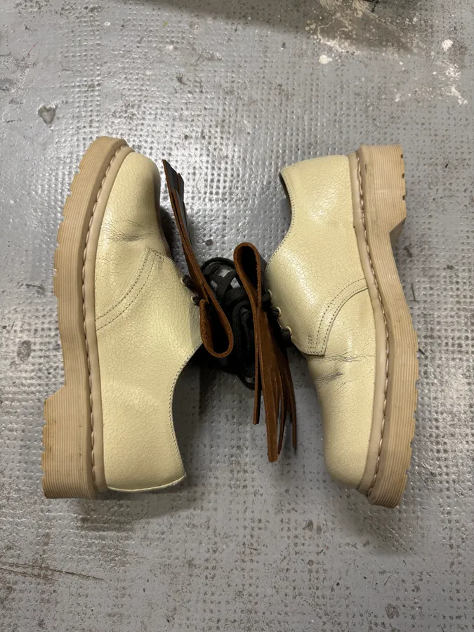 AW2016 Dr Martens x Marni Cream Cracked Leather Loafers - Image 3