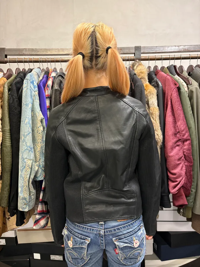 AW2016 Dsquared2 Black Leather Arm Zips Biker Jacket - Image 3