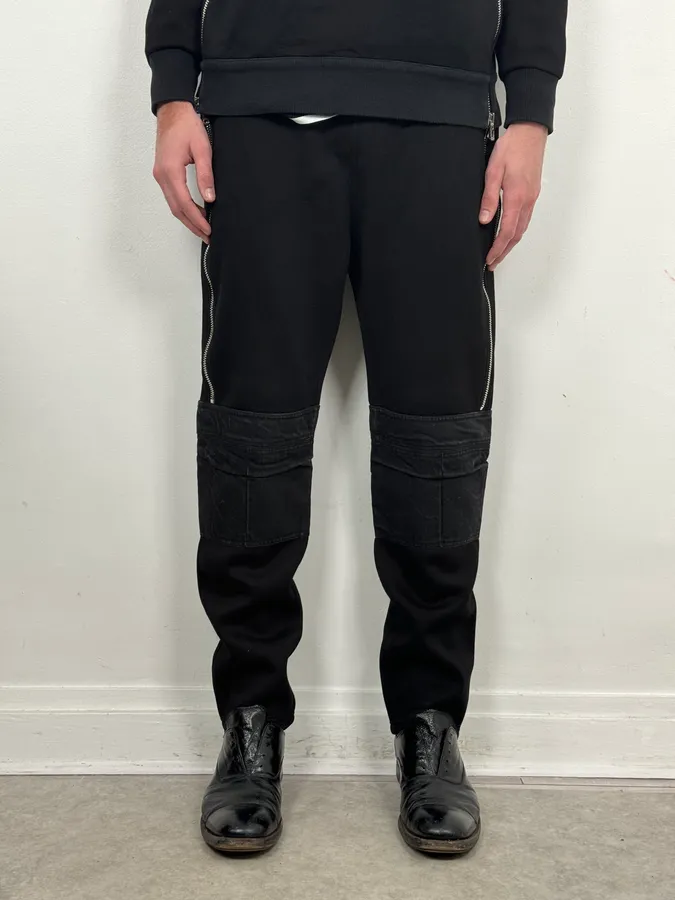 AW2016 Givenchy Black Zip Cargo Sweatpants by Riccardo Tisci - Image 2