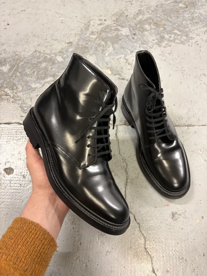 AW2016 Saint Laurent Black Classy Leather Boots