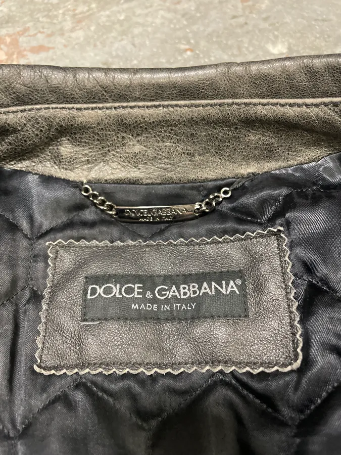 AW2017 Dolce & Gabbana Biker Aged Raw Black Leather Jacket - Image 11