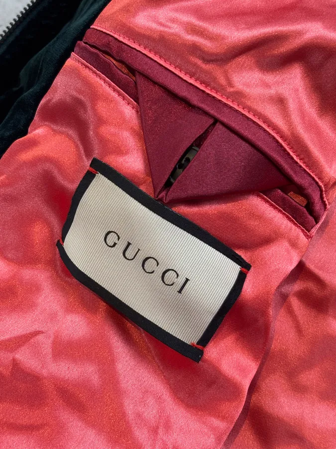 AW2017 Gucci Navy Velvet Embroidered Cobra Floral Bomber Jacket - Image 11