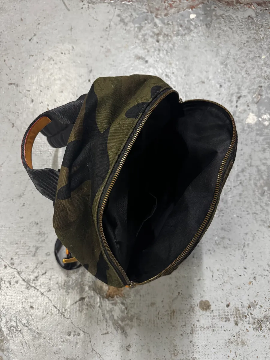 AW2017 Louis Vuitton X Supreme Khaki Camo Monogram Backpack - Image 16
