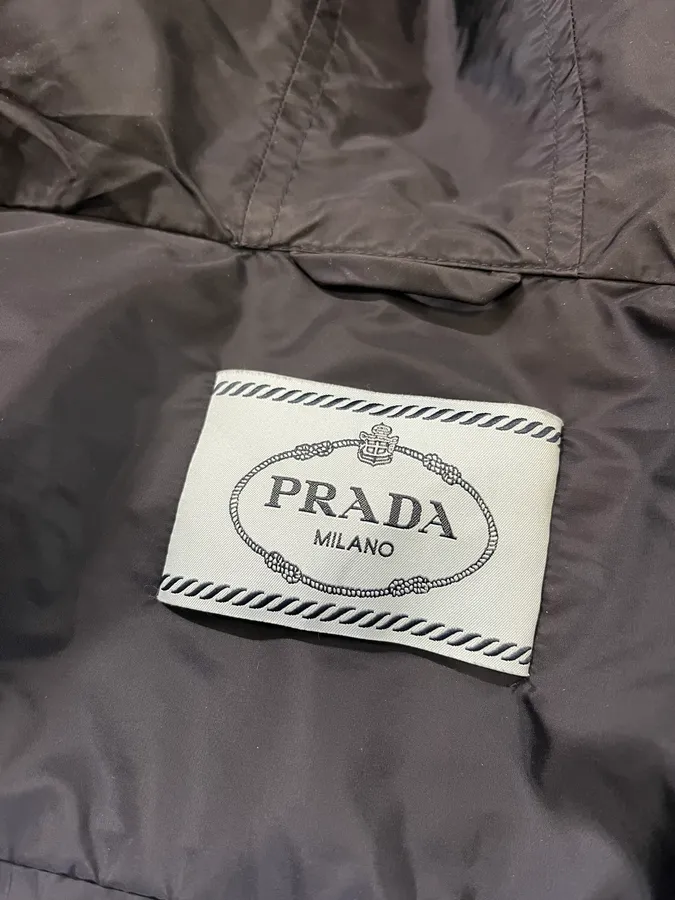 AW2020 Prada Navy Kway Light Jacket - Image 10