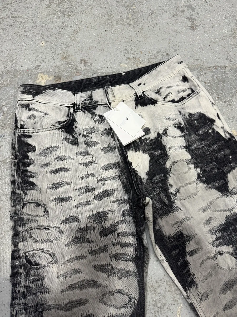 AW2022 Givenchy Distressed Monochrome Slim Jeans - Image 13