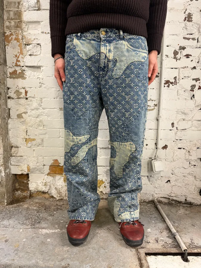 AW2022 Louis Vuitton Monogram Abstract Blue Jeans - Image 3