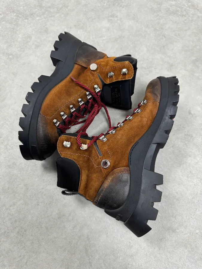 AW2023 Dsquared2 Brown & Black Canadian Leather Boots - Image 5