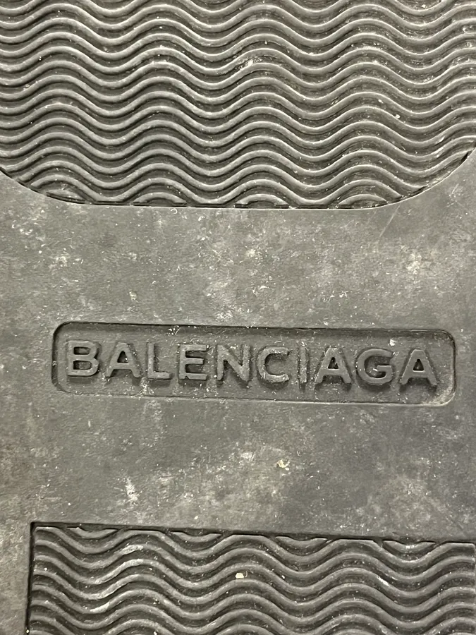 Balenciaga Arena Black Leather High Sneakers - Image 9
