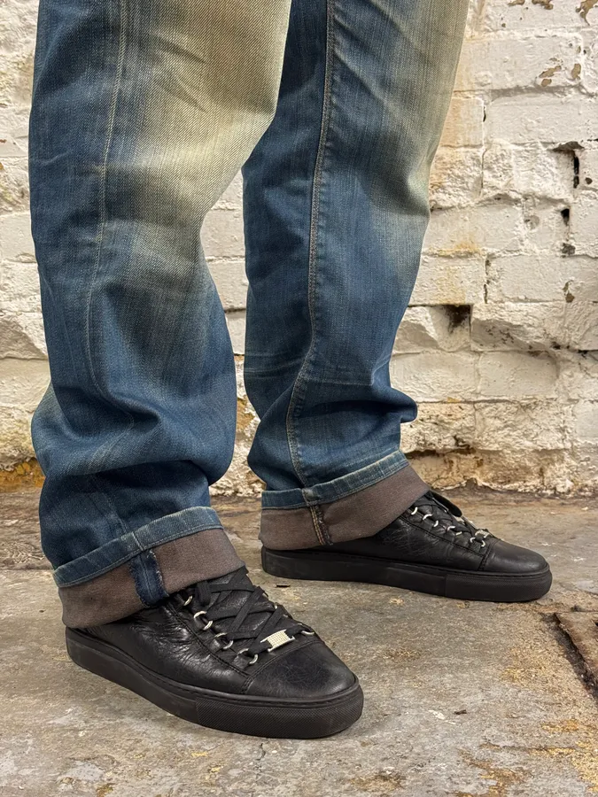 Balenciaga Arena Black Low Leather Sneakers - Image 3