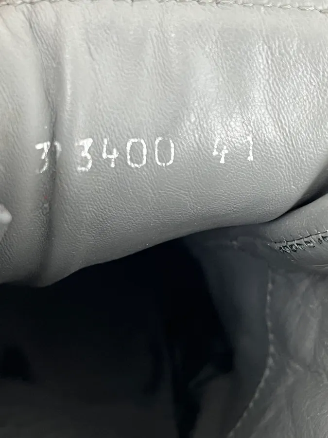 Balenciaga Arena Grey Low Leather Sneakers - Image 8