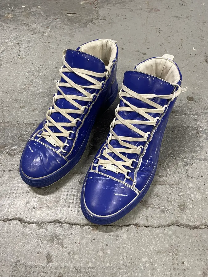 Balenciaga Arena High Blue Painted Effect Leather Shoes - Image 3