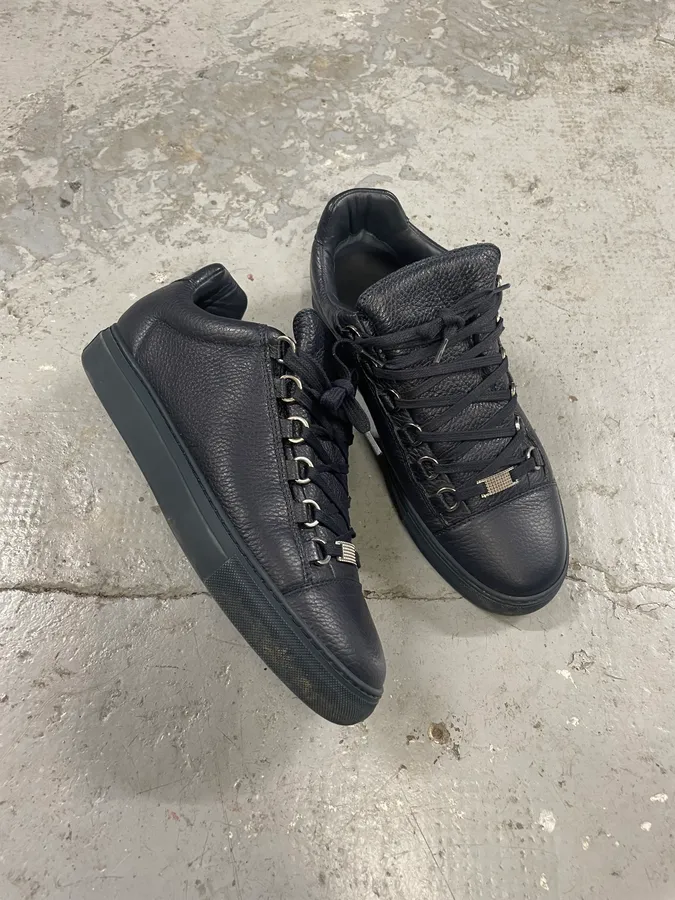 Balenciaga Arena Low Navy Leather Shoes - Image 5