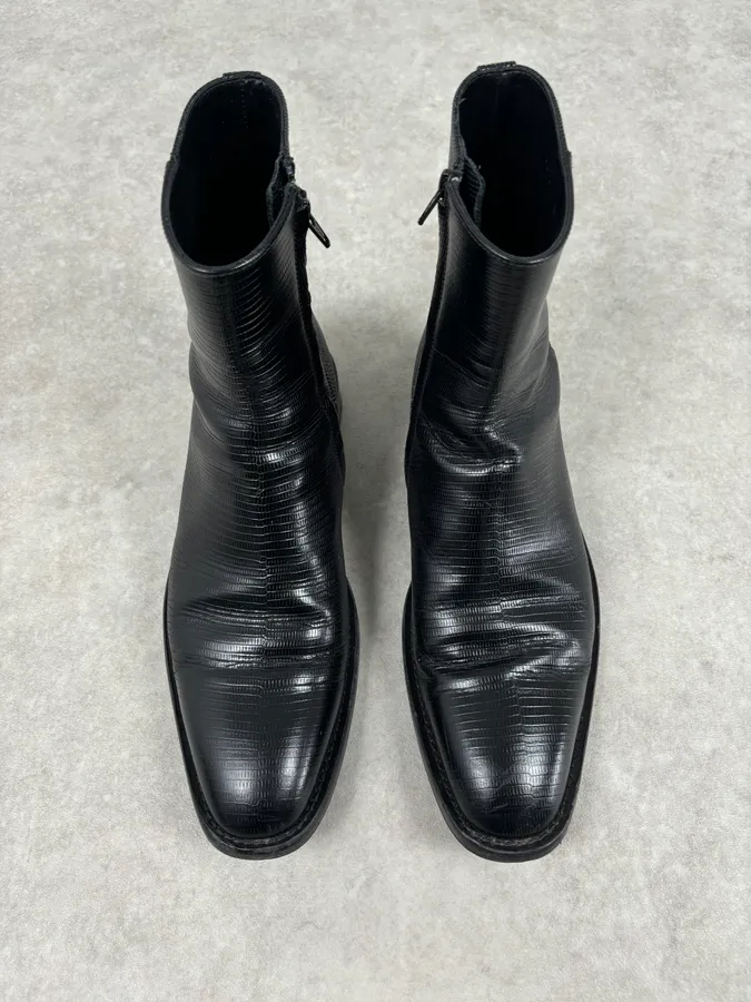 Balenciaga Black Lizard Textured Chelsea Boots - Image 3