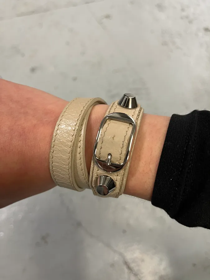Balenciaga City Beige Studded Leather Bracelet - Image 3
