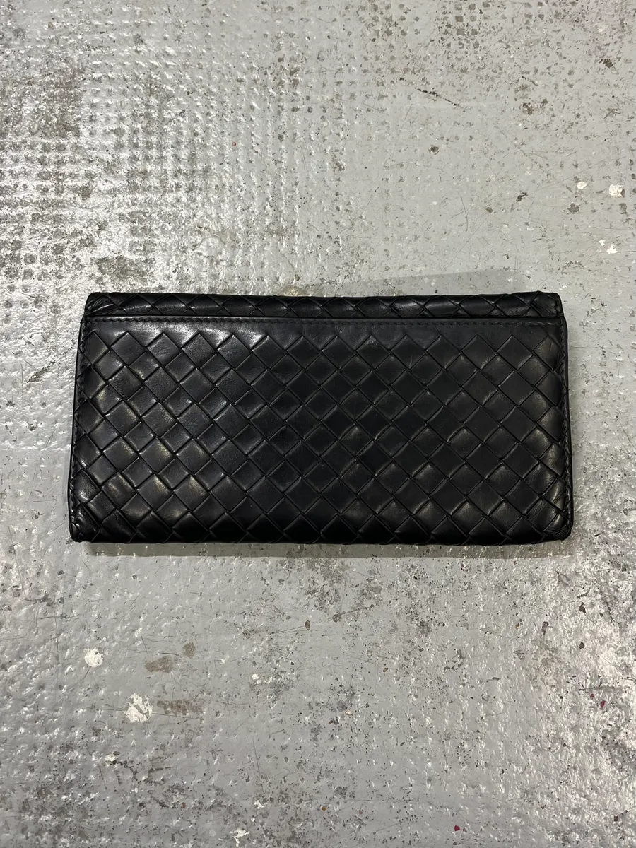 Bottega Veneta Black Signature Leather Wallet - Image 4