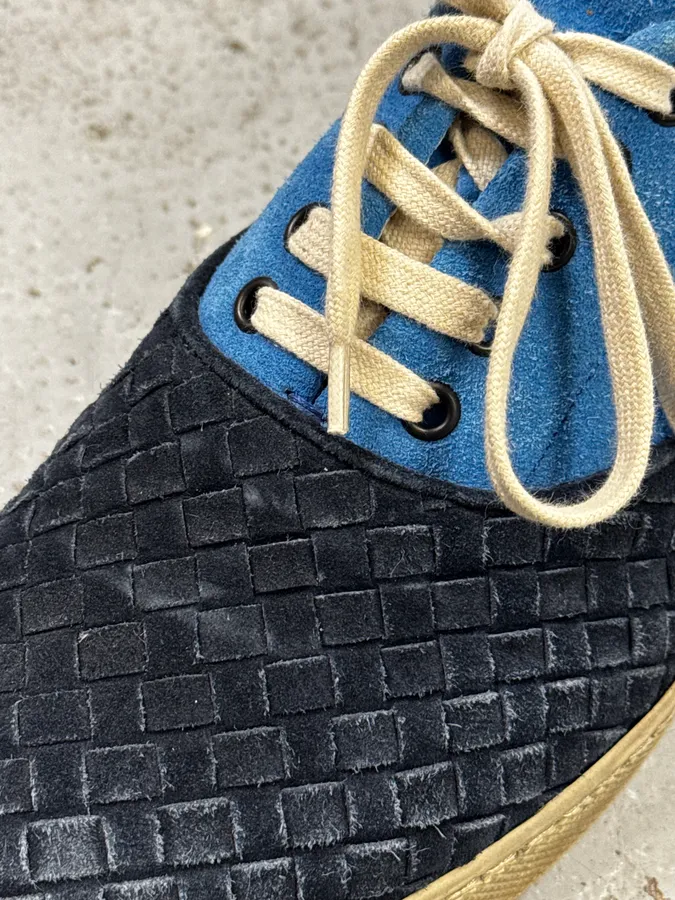 Bottega Veneta Blue Intrecciato Contrast Suede Low Sneakers - Image 6