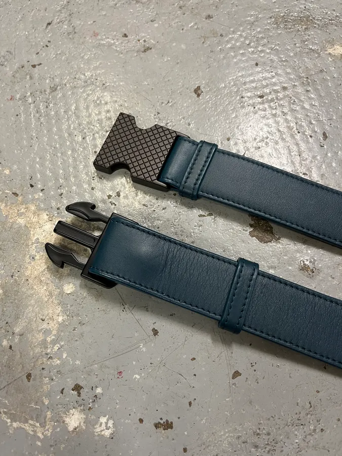 Bottega Veneta Blue Leather Tactical Belt - Image 4