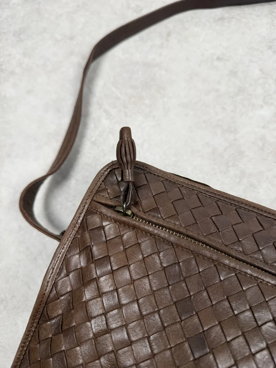Bottega Veneta Brown Woven Leather Shoulder Bag - Image 9