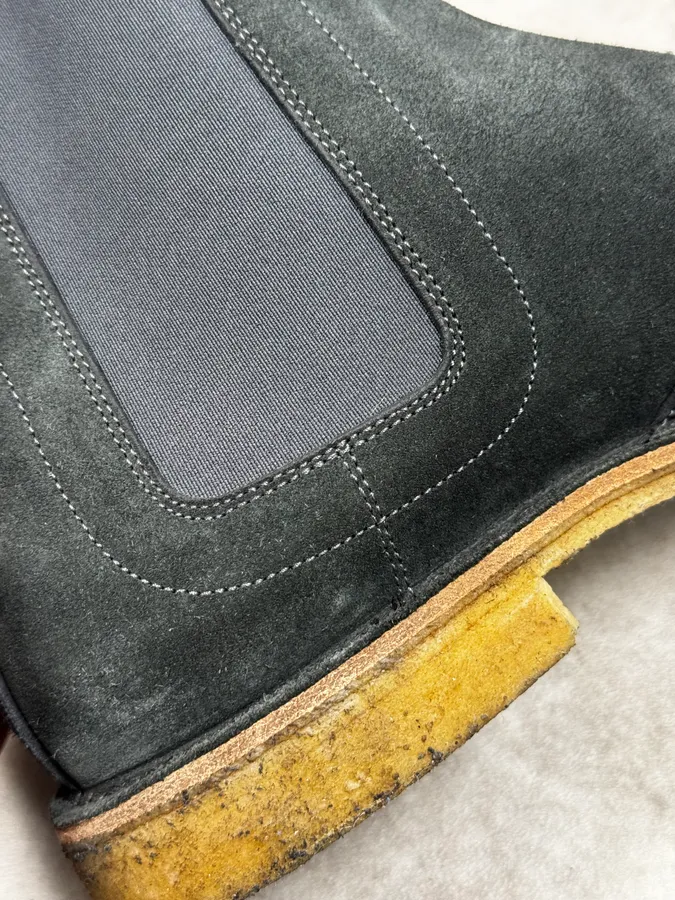 Bottega Veneta Clear Faded Black Suede Chelsea Boots - Image 5