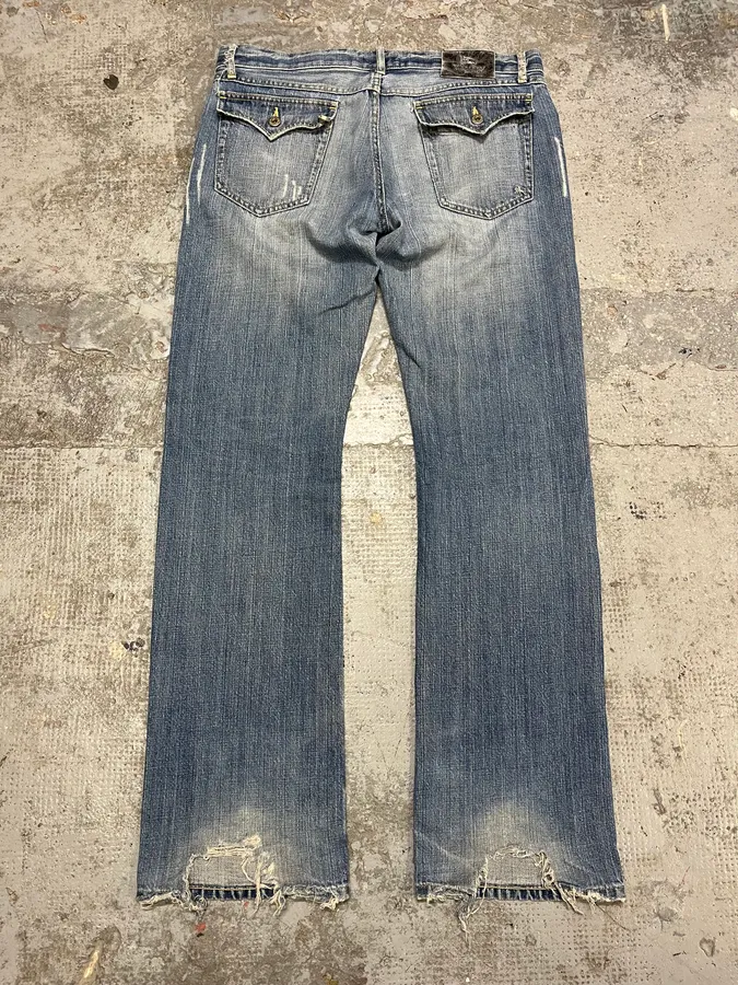2000s Burberry Blue Faded Denim Jeans - Image 7