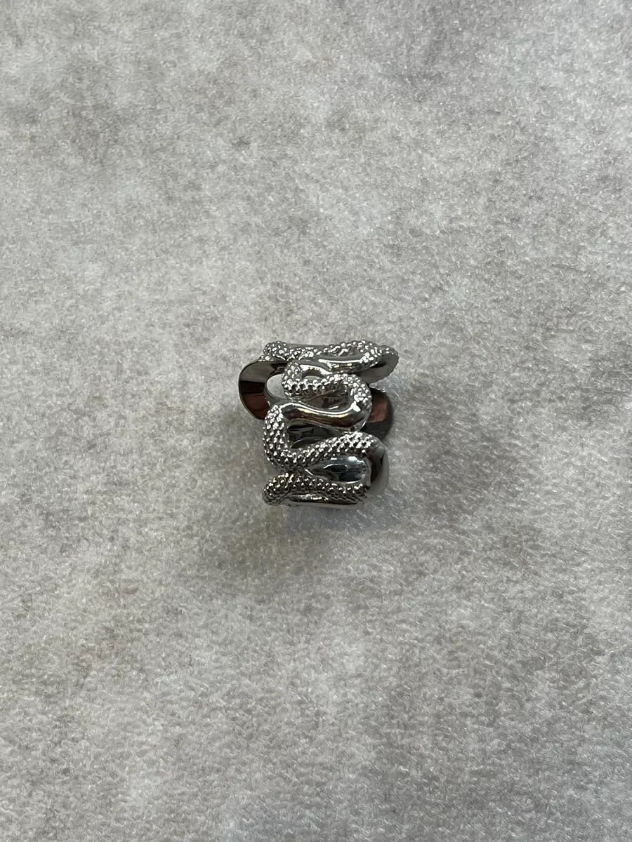 Cavalli Silver Metal Textured Ring - Image 3