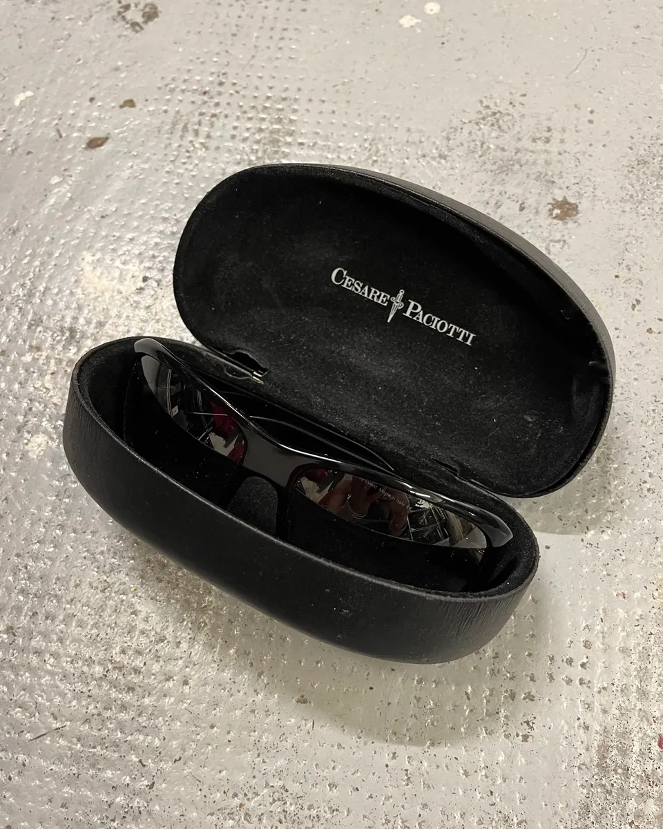 Cesare Paciotti Black Acetate Dagger Sunglasses - Image 4