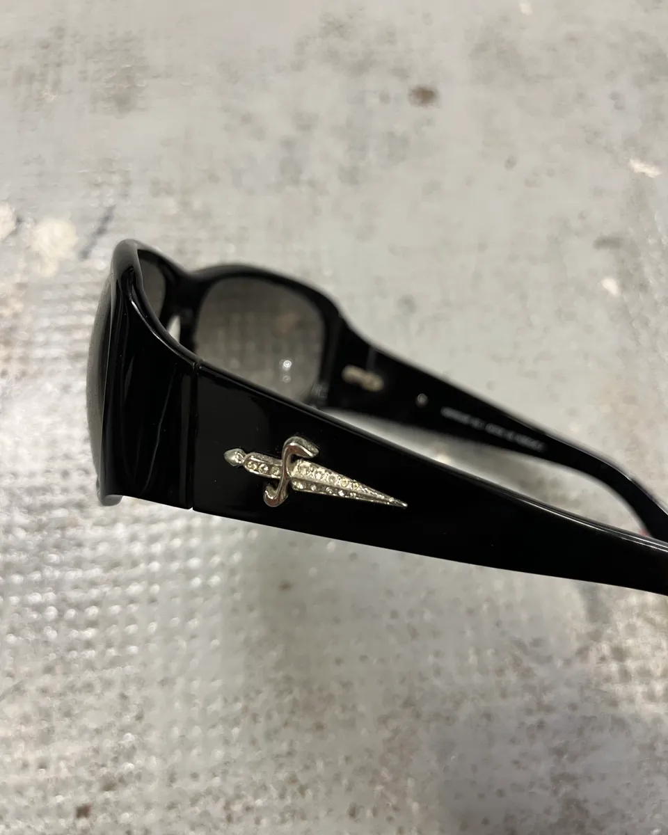 Cesare Paciotti Black Acetate Dagger Sunglasses - Image 8