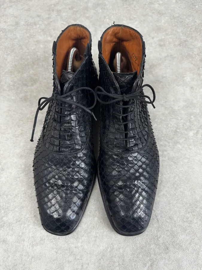 Cesare Paciotti Black Anaconda Leather Lace-Up Shoes - Image 2
