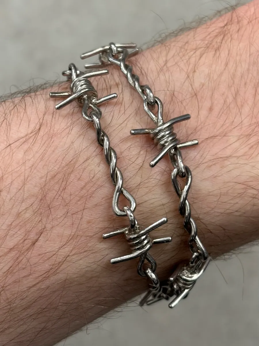Cesare Paciotti Silver Metal Barbed Wire Bracelet - Image 4