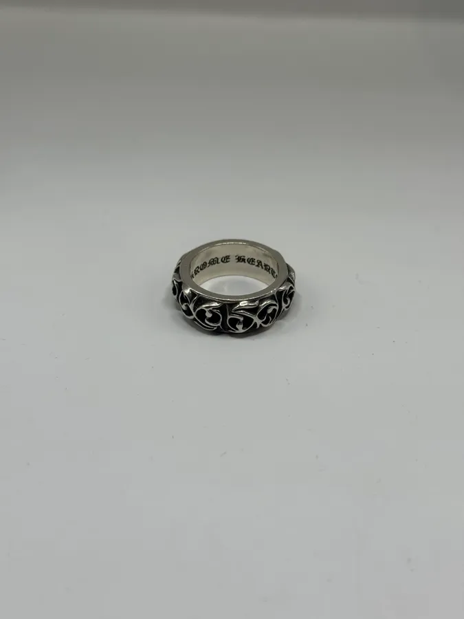 Chrome Hearts Eternity Floral Silver Ring - Image 8