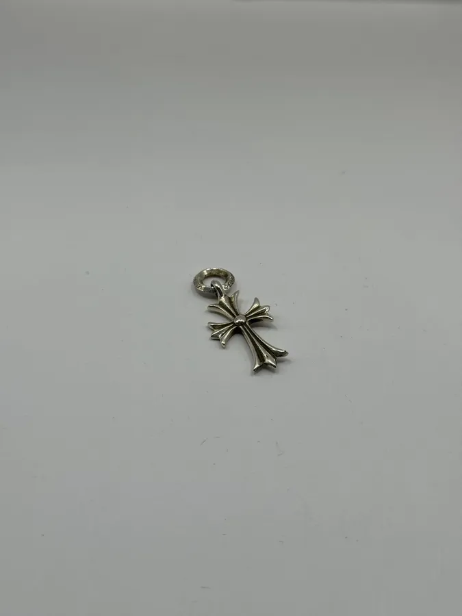 Chrome Hearts Tiny Cross Silver Pendant - Image 2
