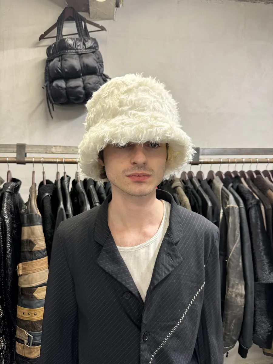 Comme des Garçons SHIRT Men White Bucket Hat