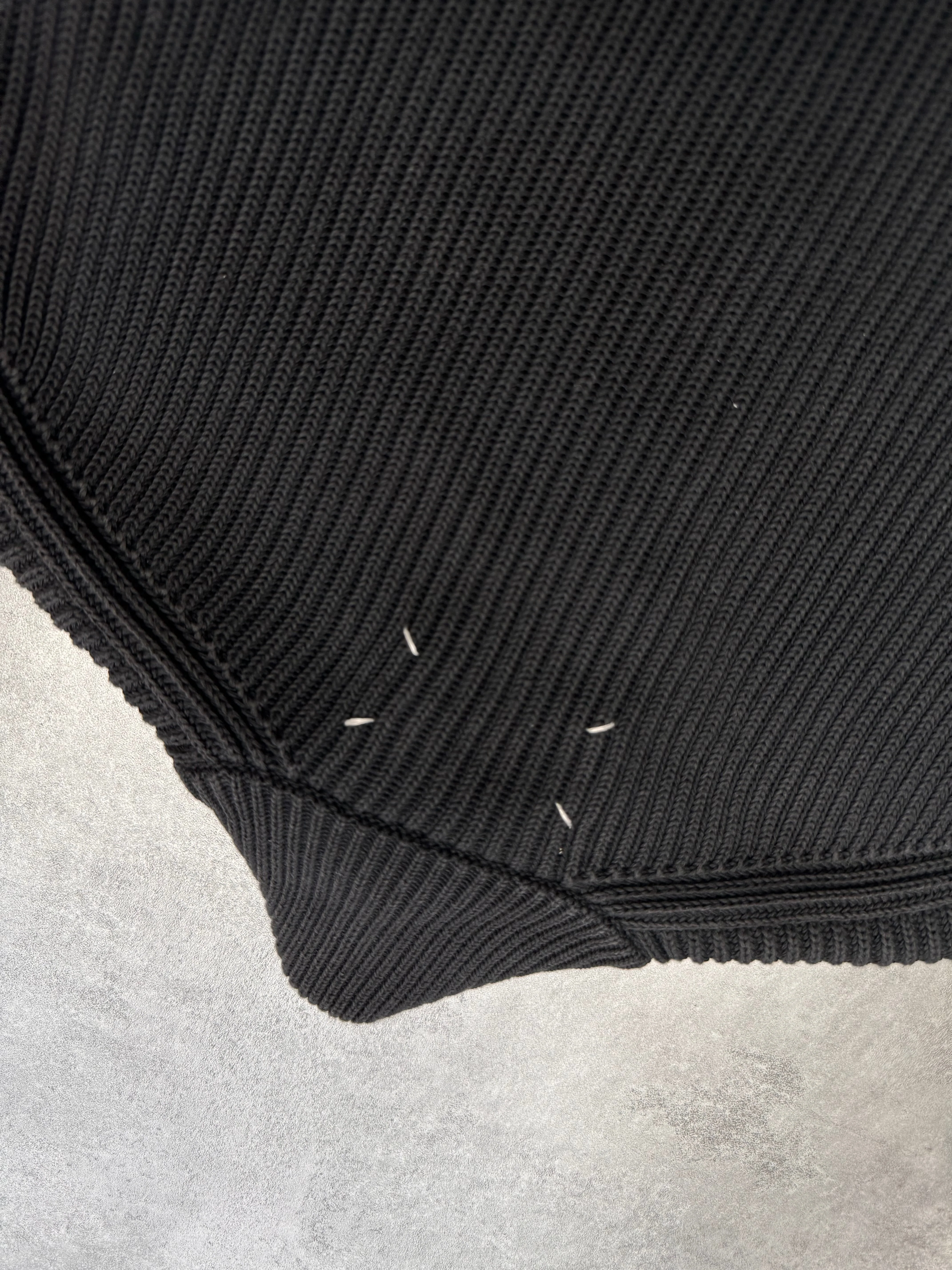 Maison Margiela Black Jumper Zip-Up (XL) - Image 4