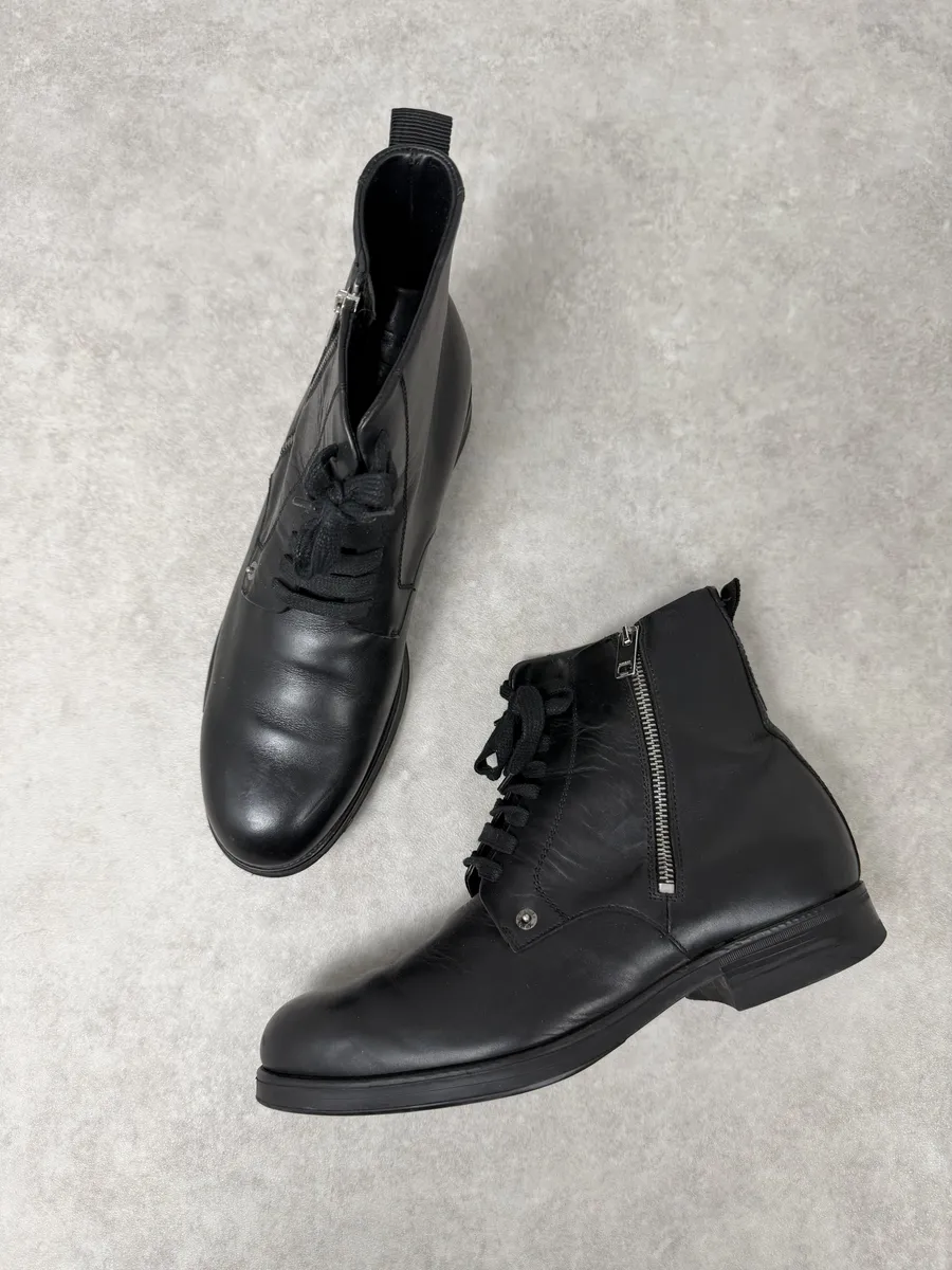 Diesel Black Classy Leather Boots - Image 2
