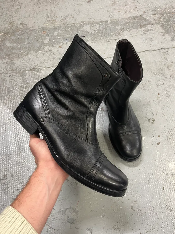Diesel Black Minimalist Leather Boots