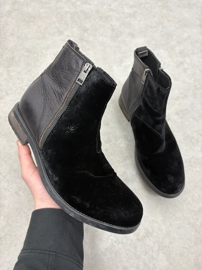 Diesel Black Velvet Leather Chelsea Boots