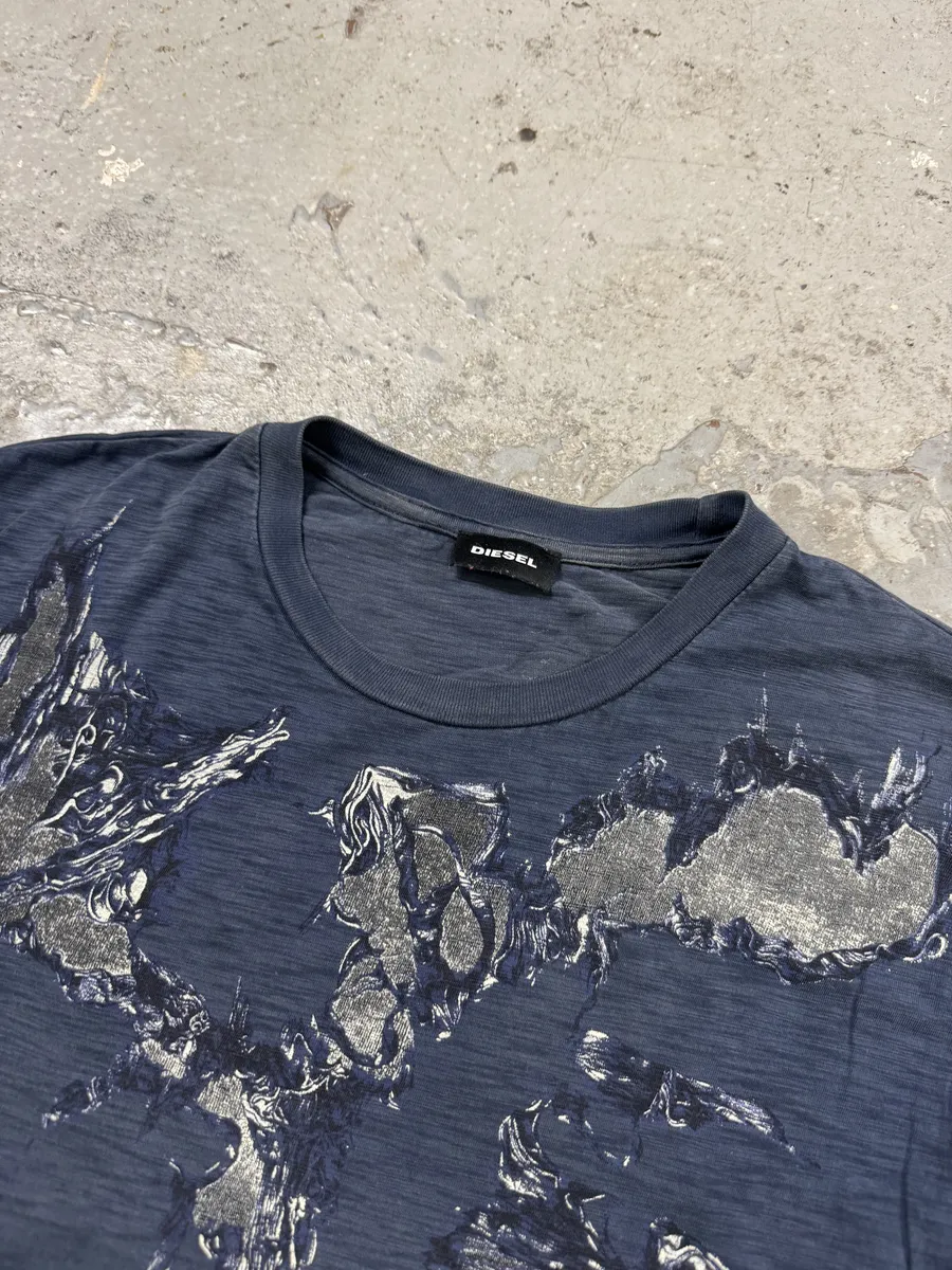 Diesel Navy Distressed Tee-Shirt - Image 9