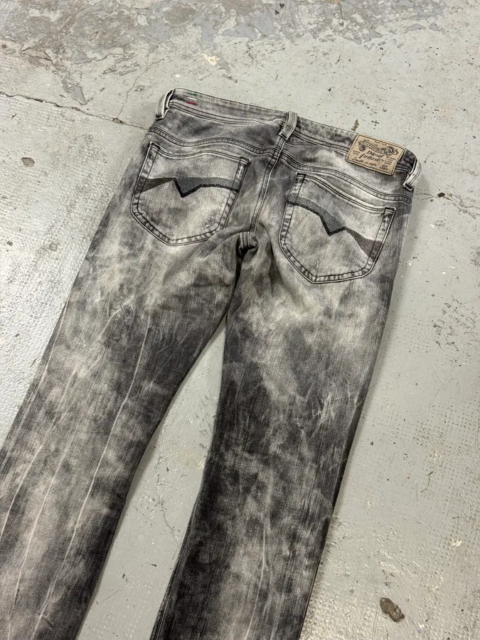 Diesel White & Grey Bleached Effect Slim Denim Jeans - Image 6