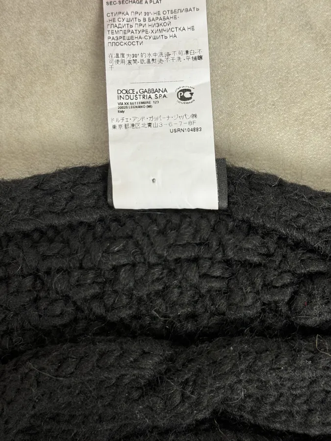Dolce & Gabbana Black Wool Cable Knit Scarf - Image 5