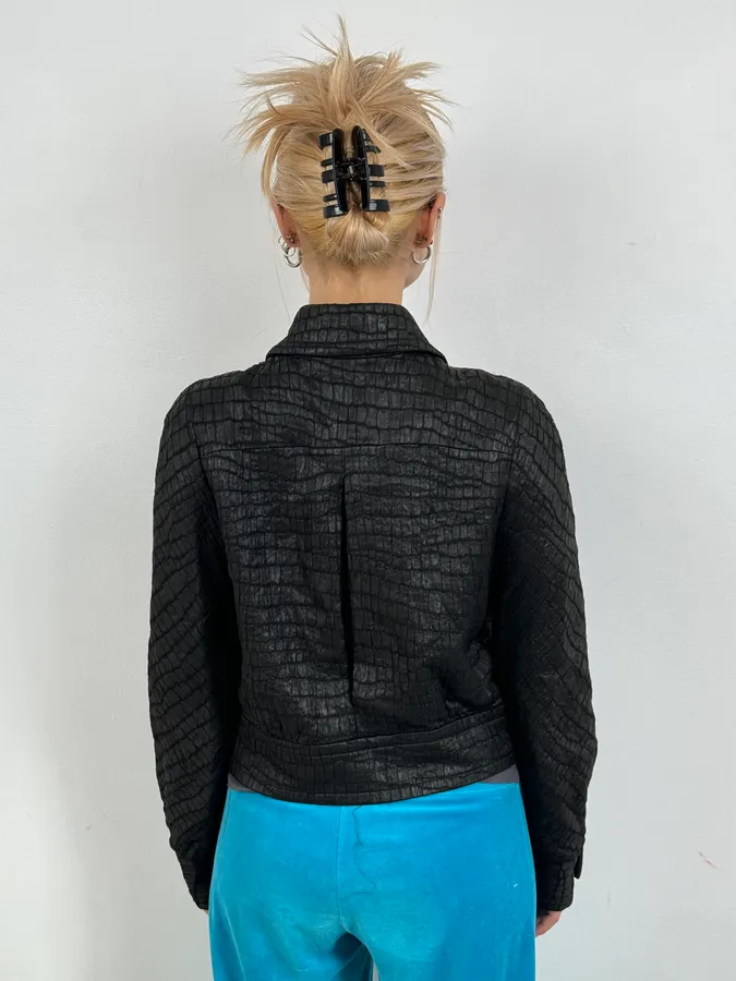 Dries Van Noten Black Crocodile Effect Cropped Jacket - Image 3