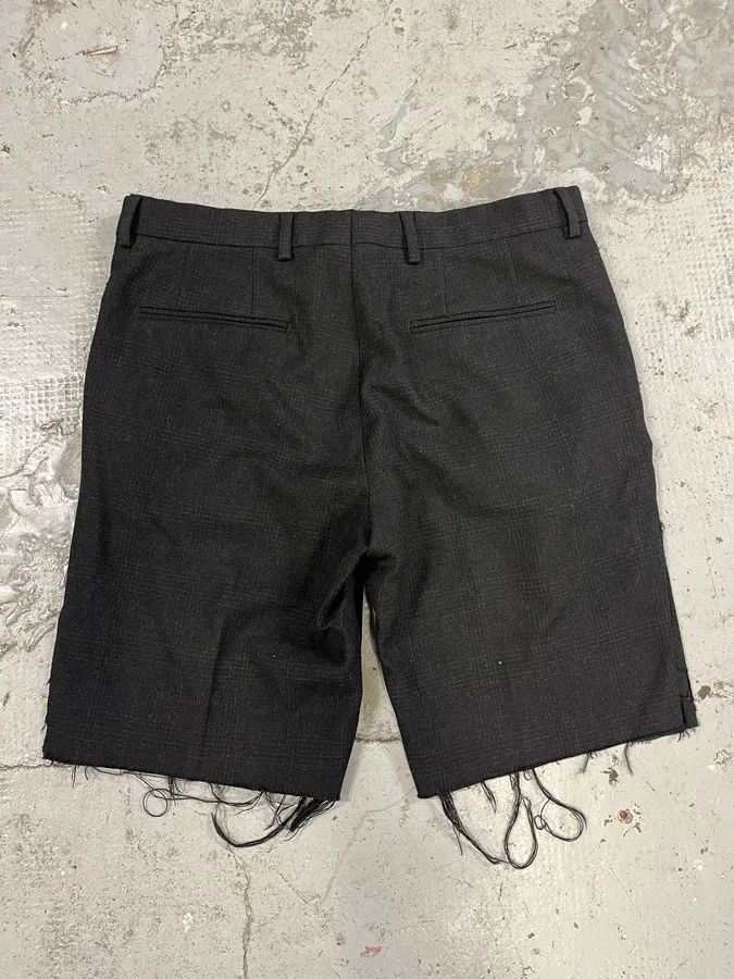 Dries Van Noten Black Wool Distressed Shorts - Image 4