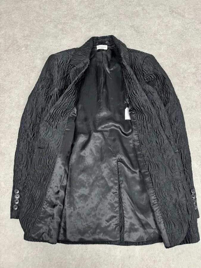 Dries Van Noten Contemporary Plissed Black Blazer Jacket - Image 8